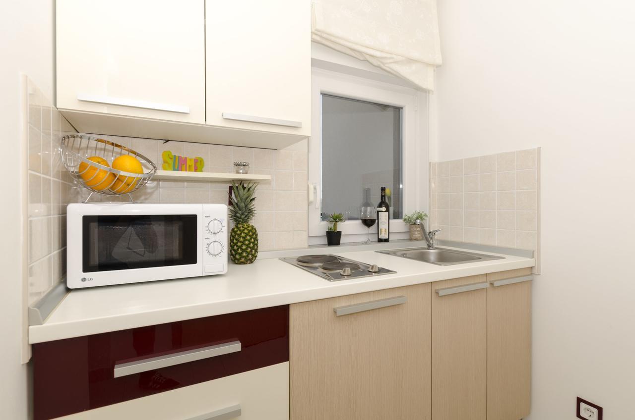 Apartments Maja Donji Okrug  Bagian luar foto