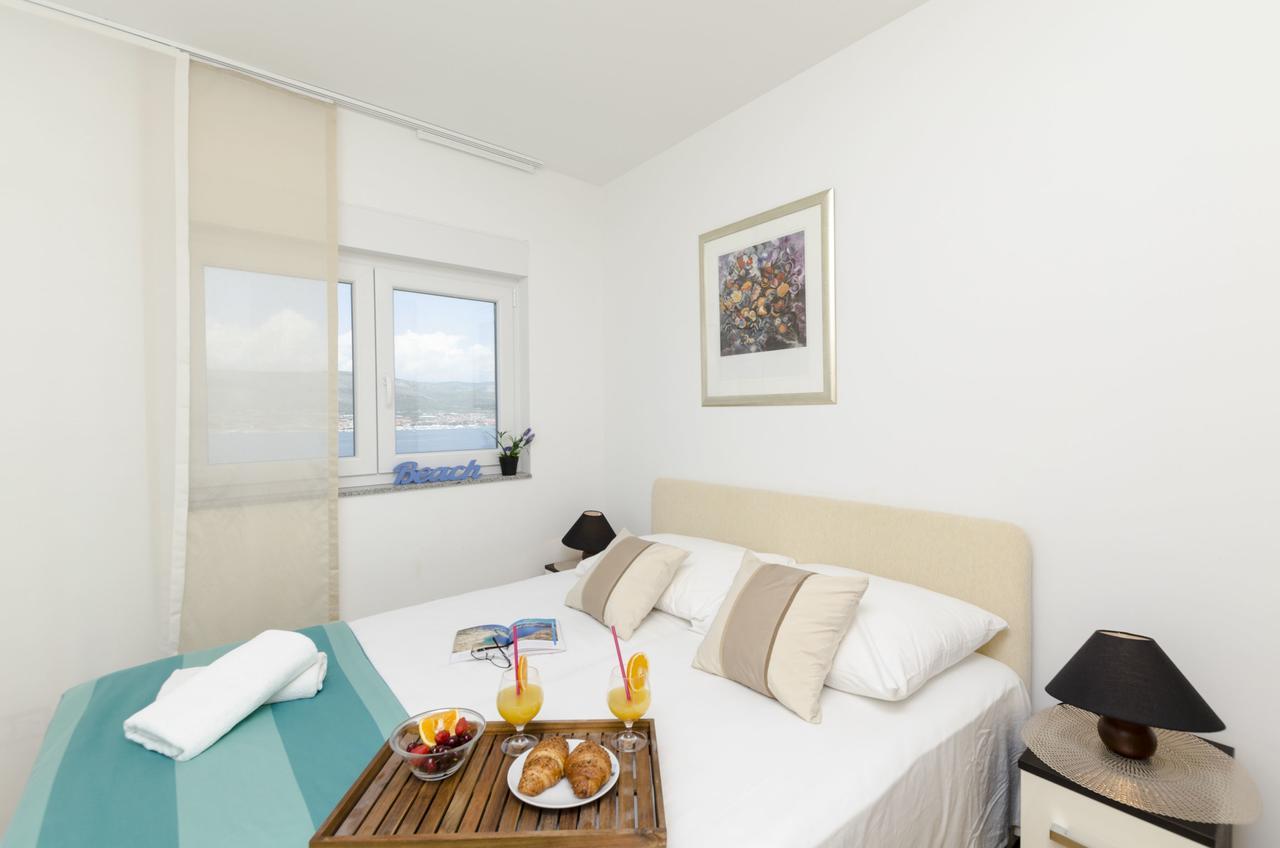 Apartments Maja Donji Okrug  Bagian luar foto
